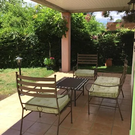 Homestay Dans Le Piemont Pyreneen Labarthe-Inard